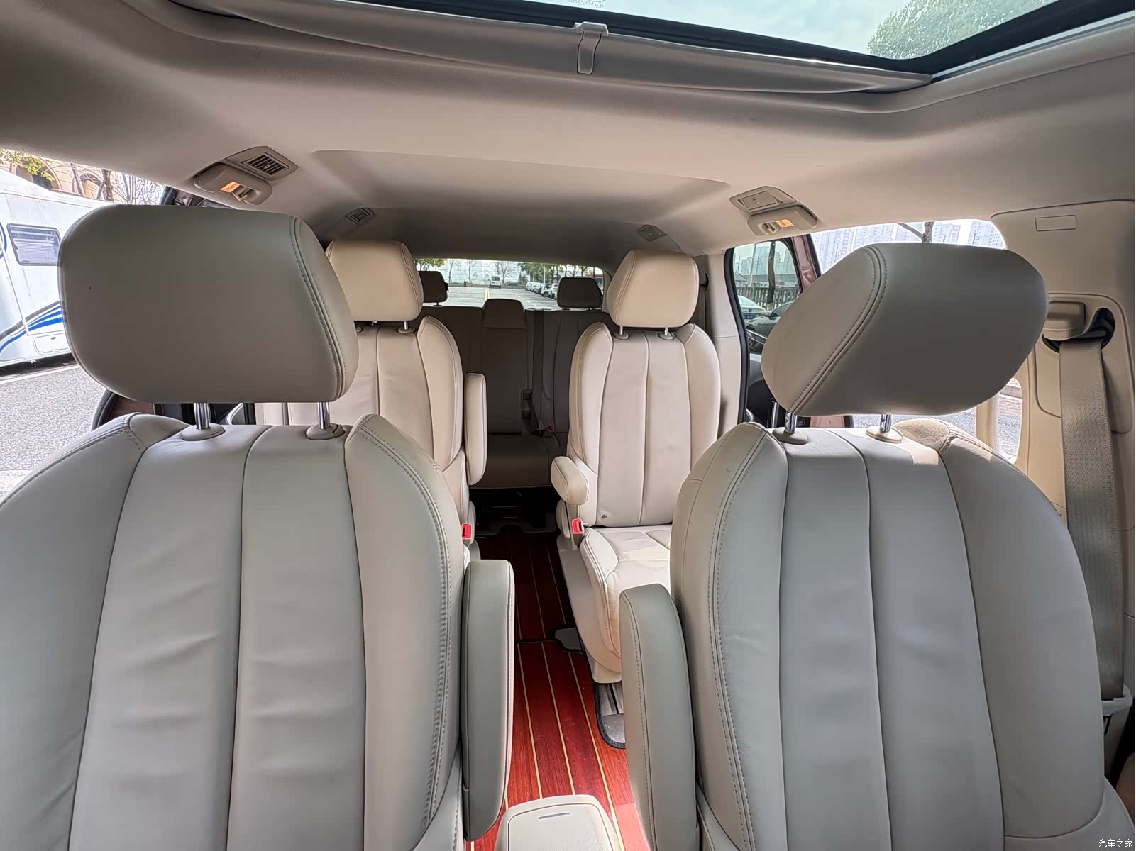 Buick GL8, 2019 11