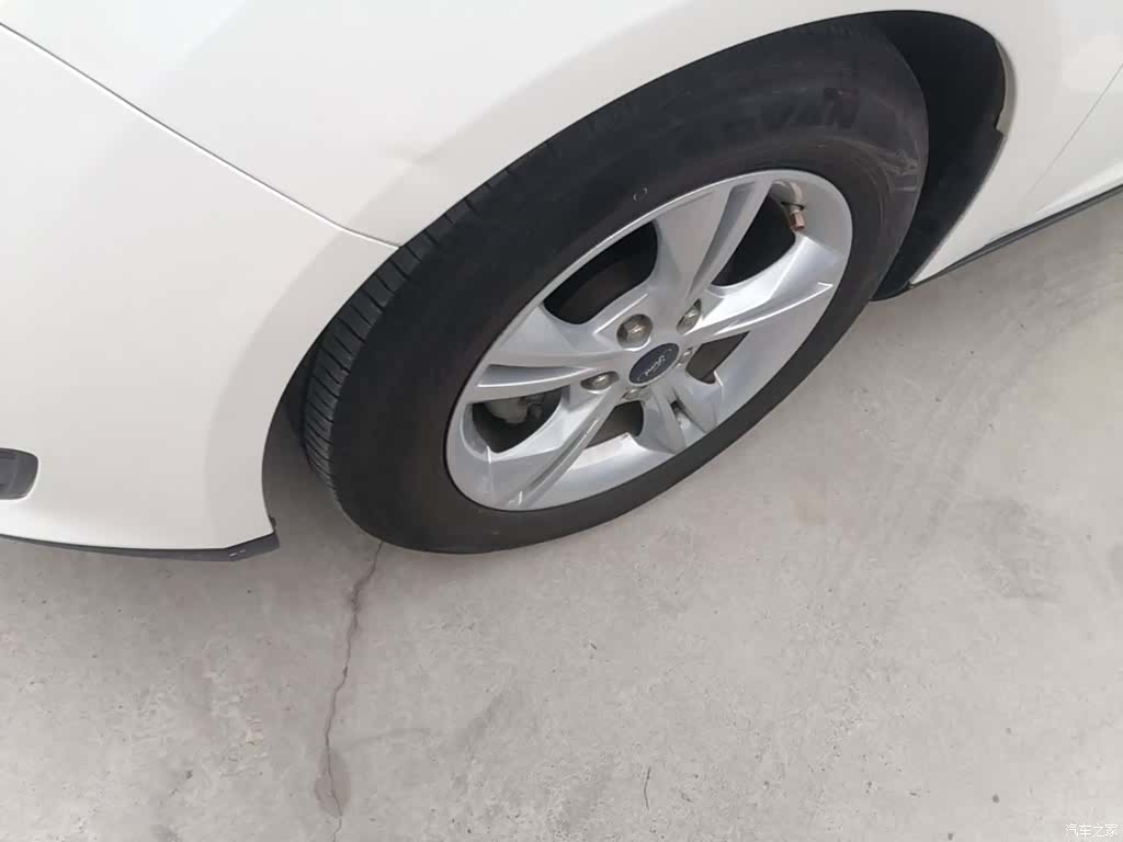 Ford Focus, 2016 23