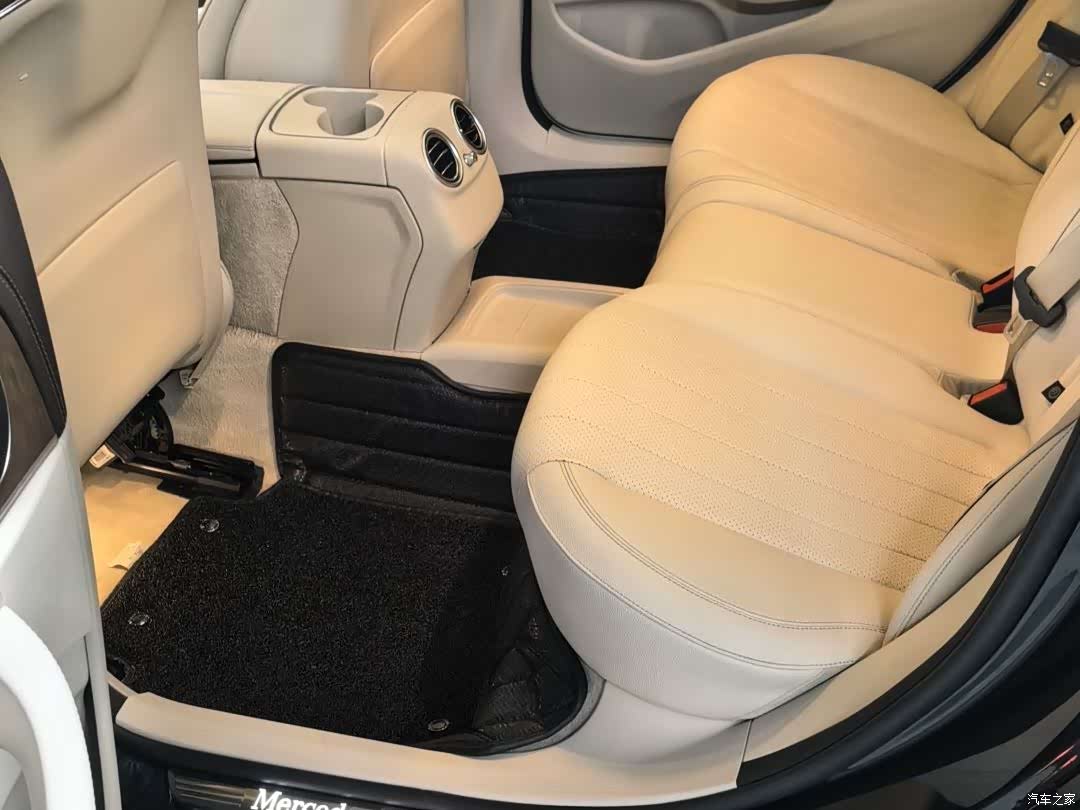 Mercedes-Benz E-Class, 2019 16