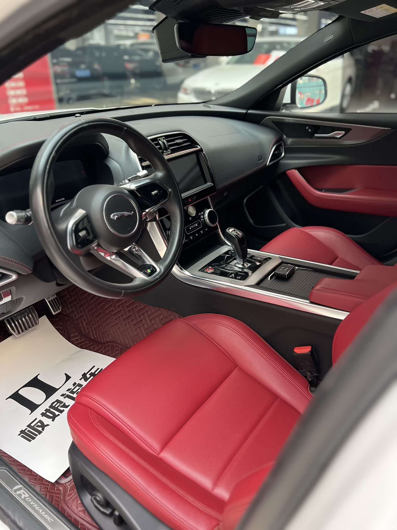 Land Rover XEL, 2022 2