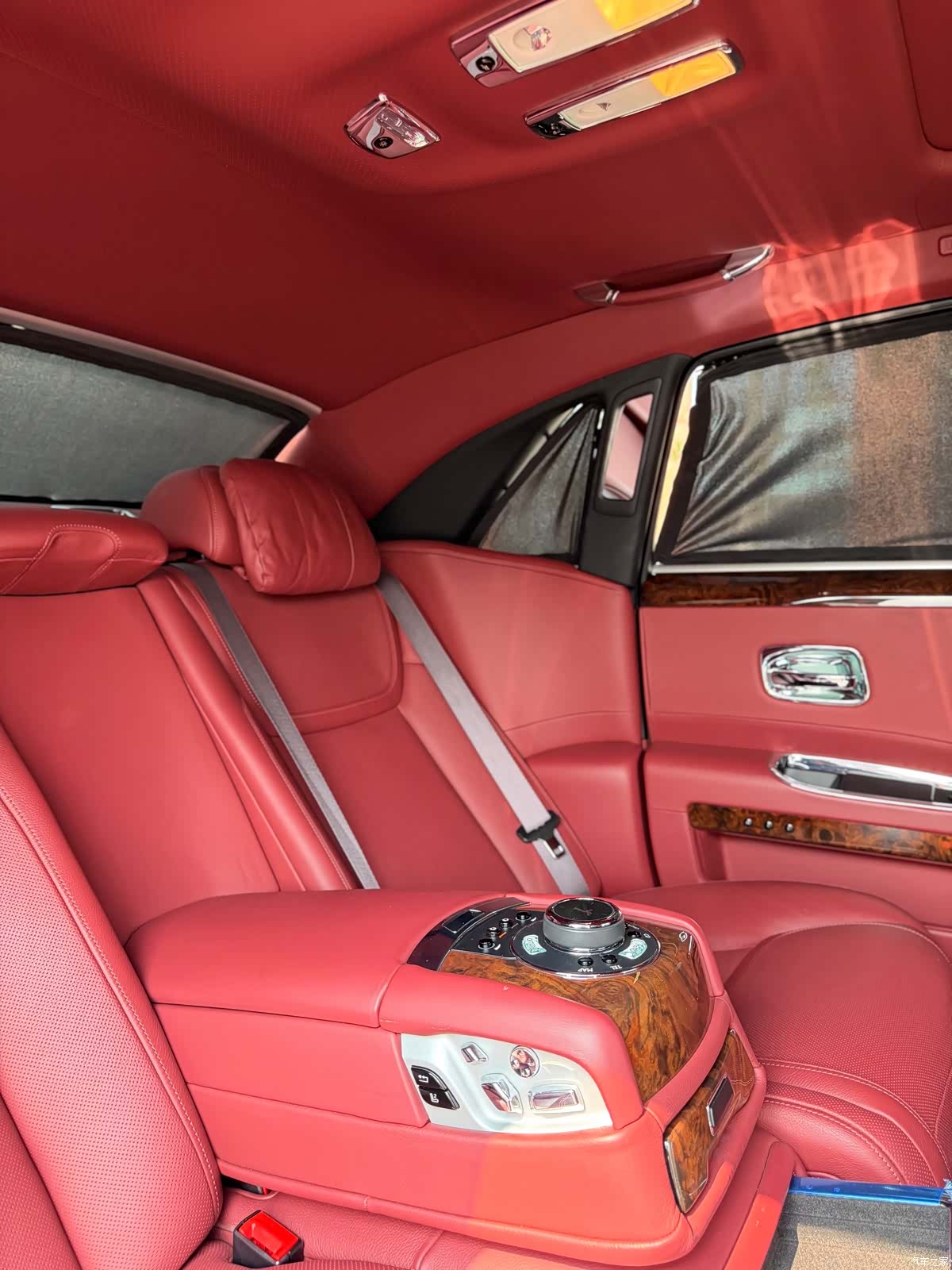 Rolls-Royce Ghost, 2016 45