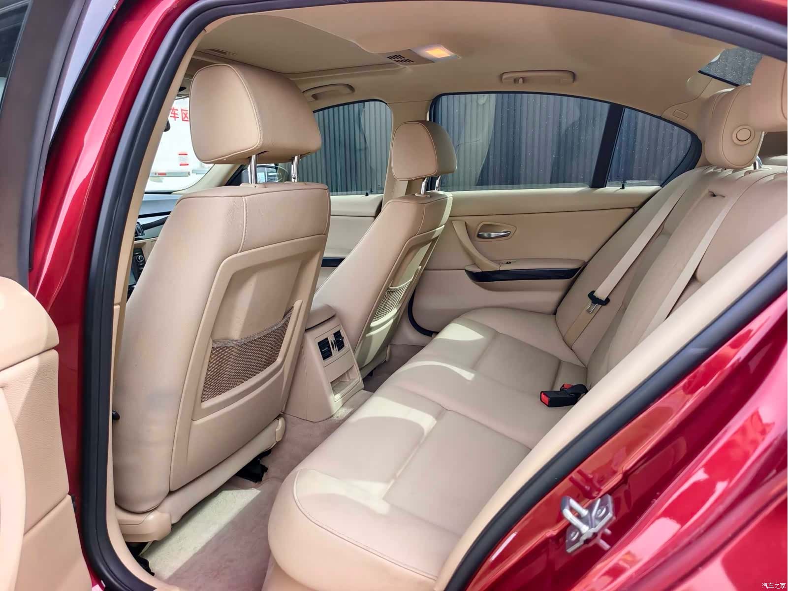 BMW 3 Series, 2012 10