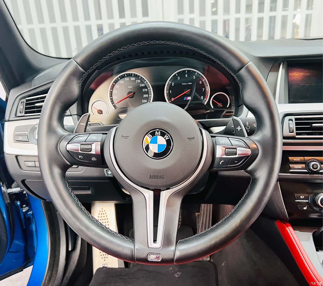 BMW M5, 2015 7