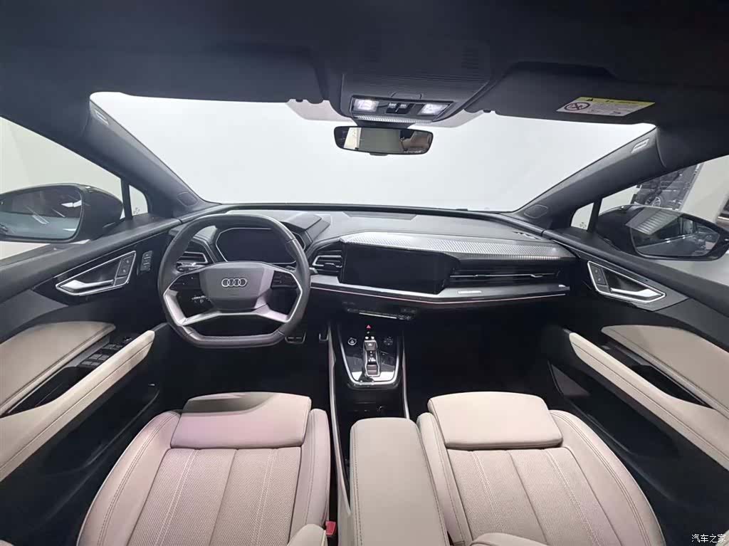 Audi Q4 e-tron, 2022 6