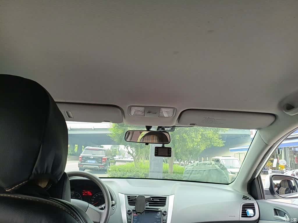 Hyundai GLS, 2016 15