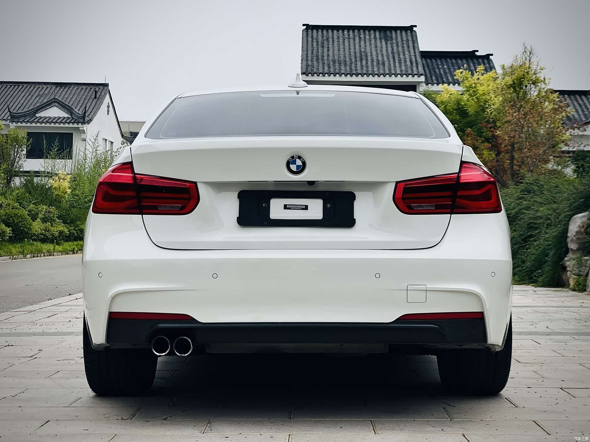 BMW 3 Series, 2017 все фото