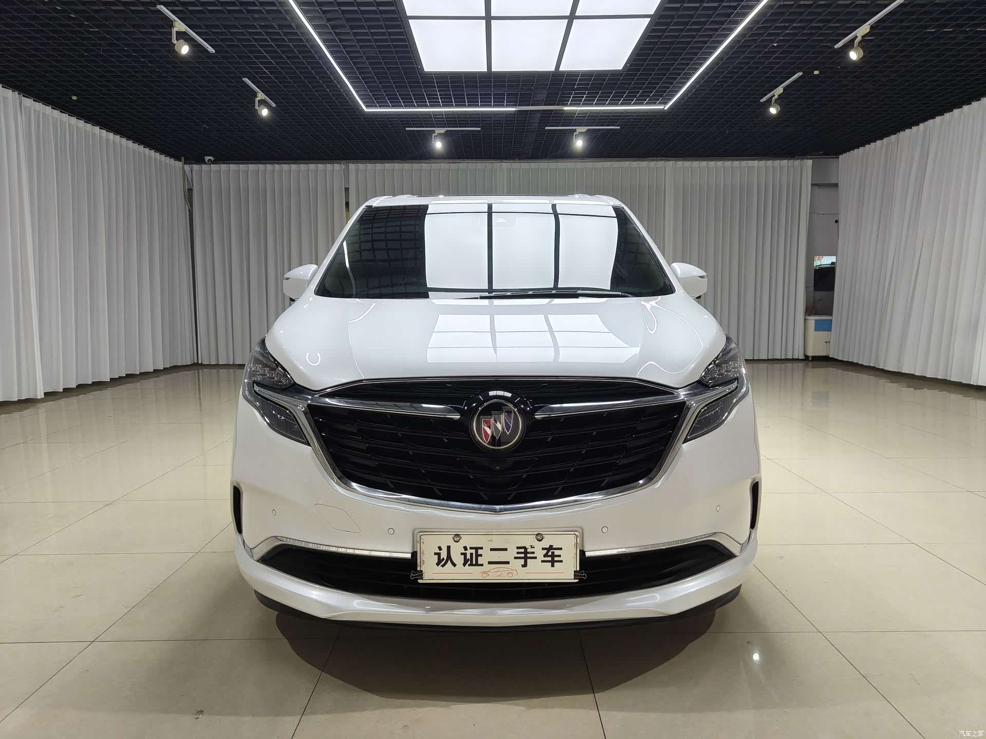 Buick GL8, 2021 2