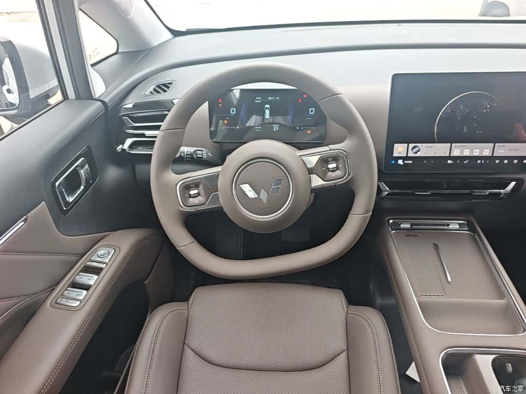 Wuling 730, 2025 17