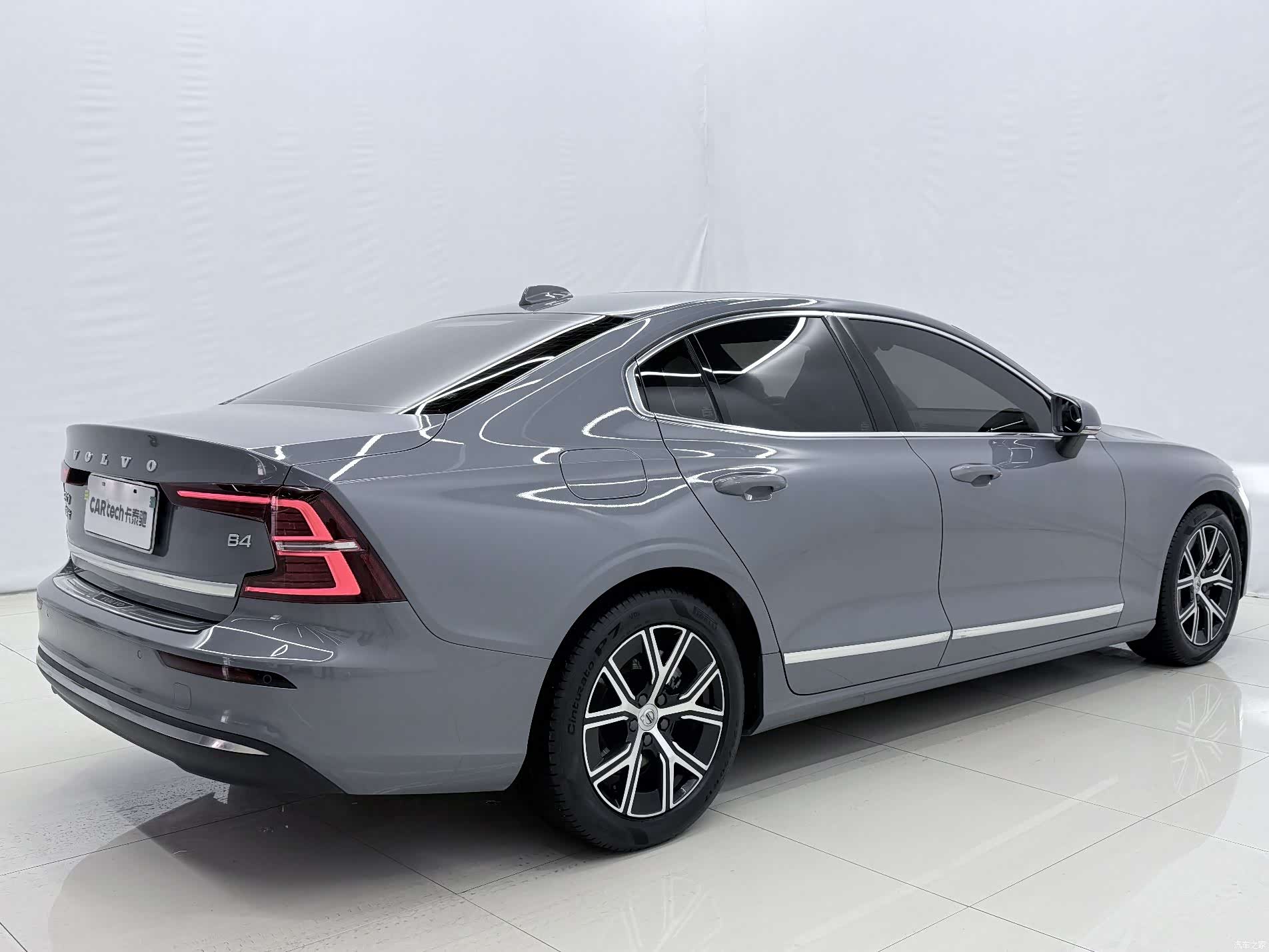 Volvo S60, 2023 18
