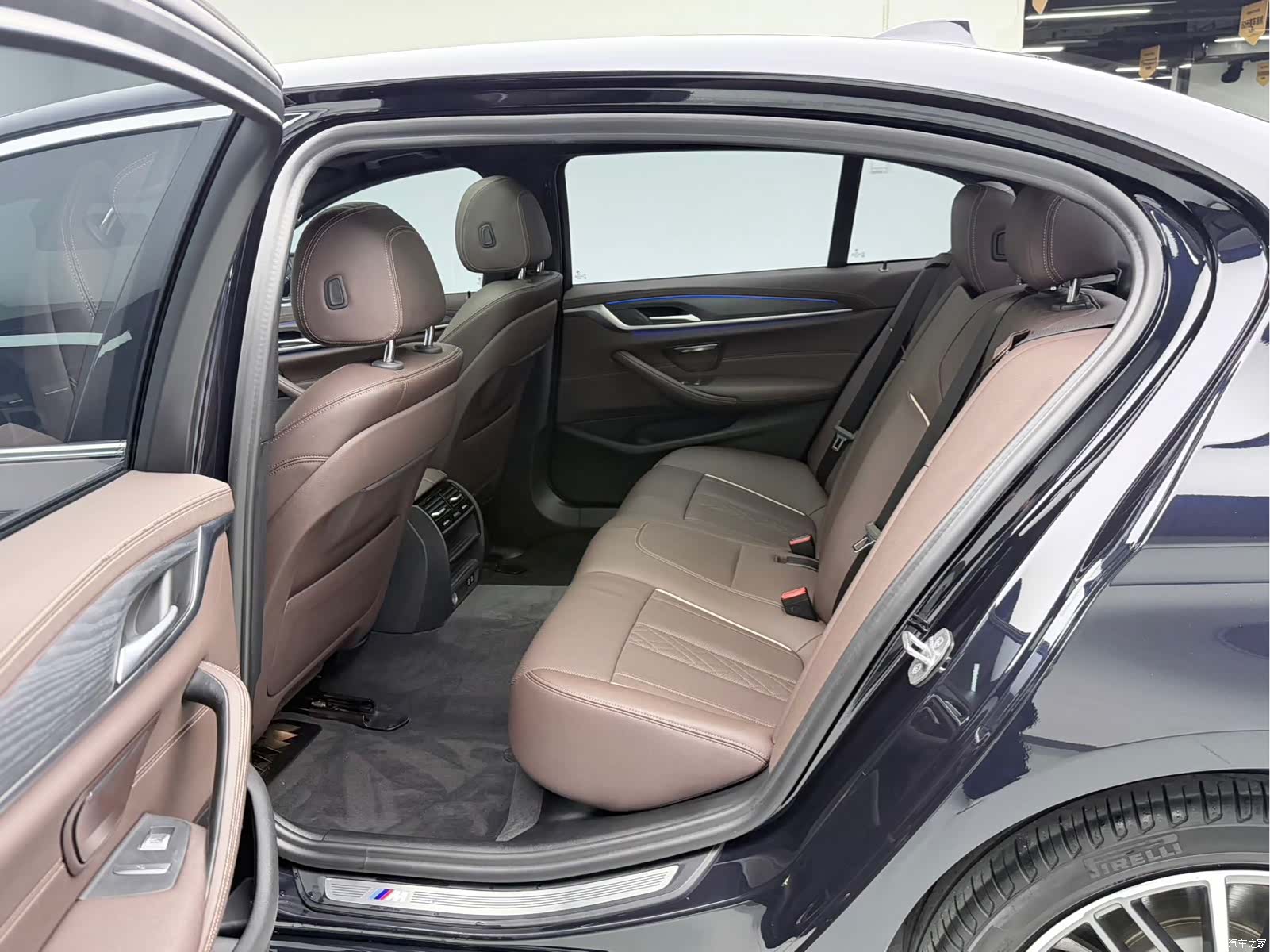 BMW 5 Series, 2021 9