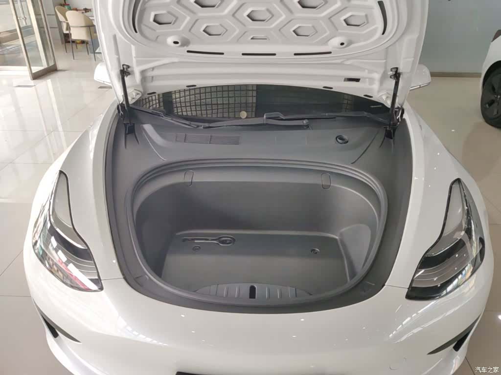 Tesla Model 3, 2020 20