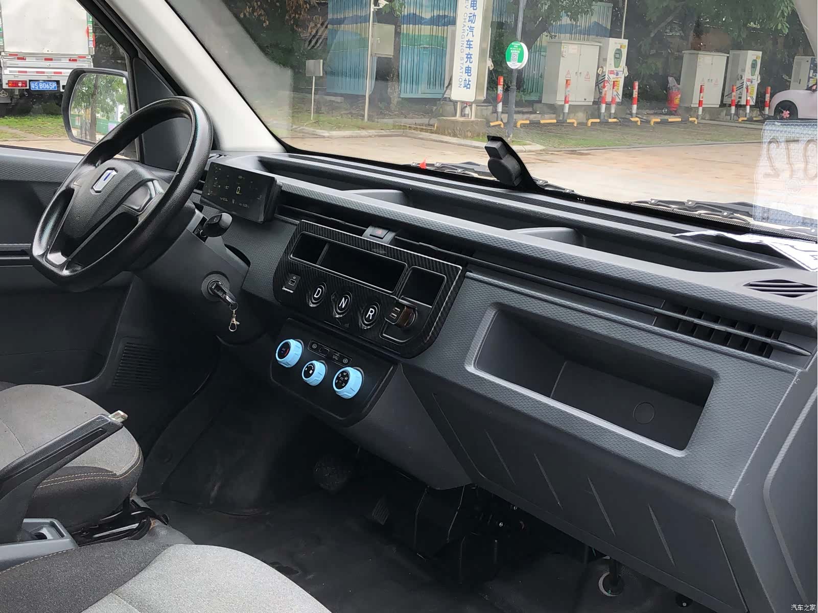YuanCheng V6E, 2024 8