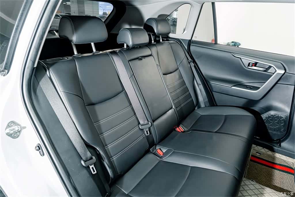 Toyota RAV4, 2020 22