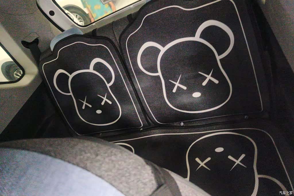 Geely Panda, 2025 11
