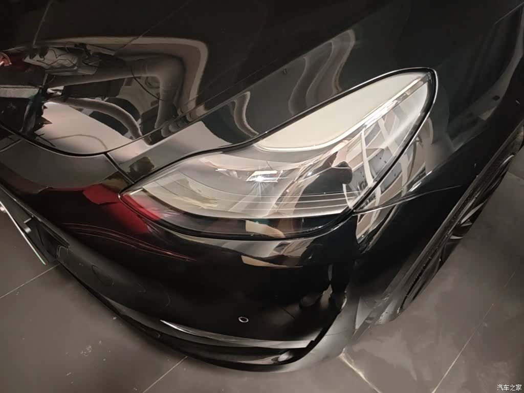 Tesla Model Y, 2021 24