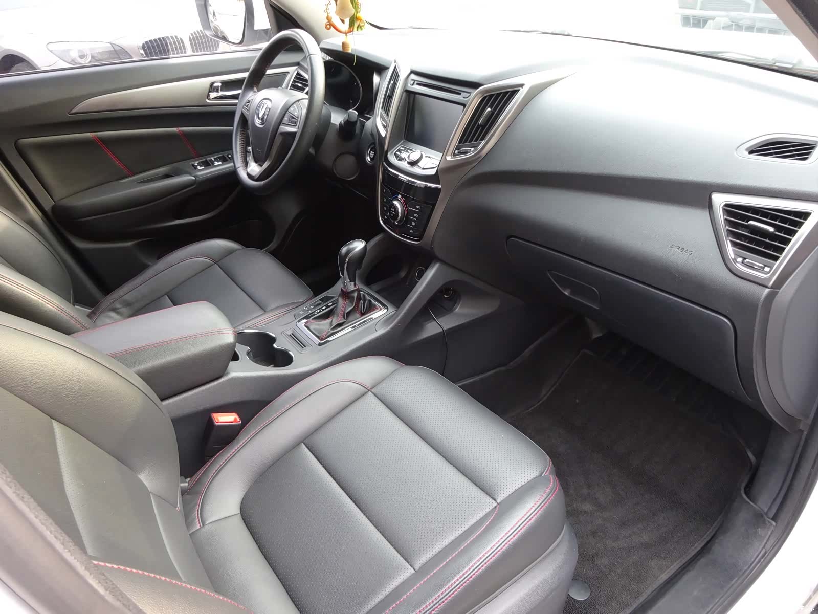 Changan CS75, 2016 10