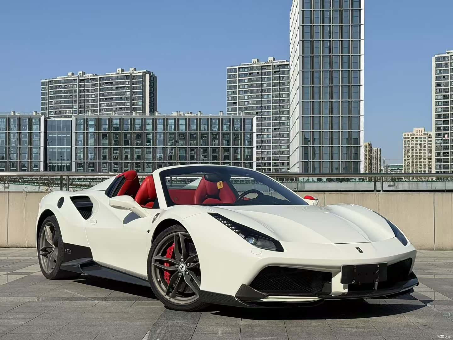 Ferrari 488, 2017 3