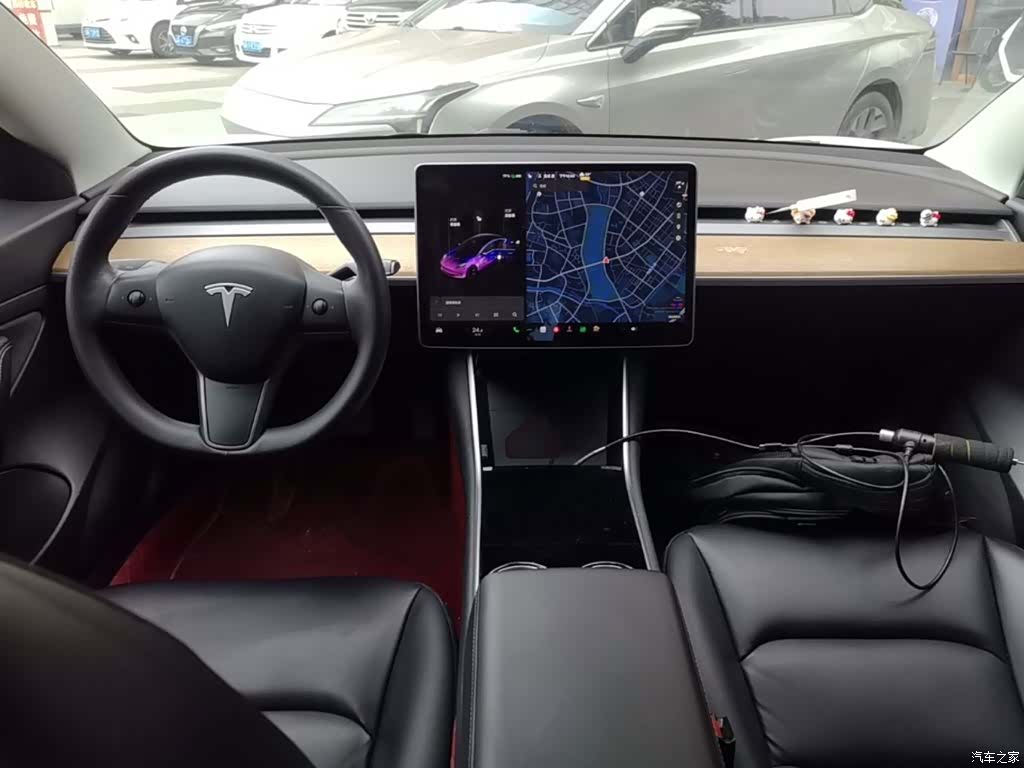 Tesla Model 3, 2020 10