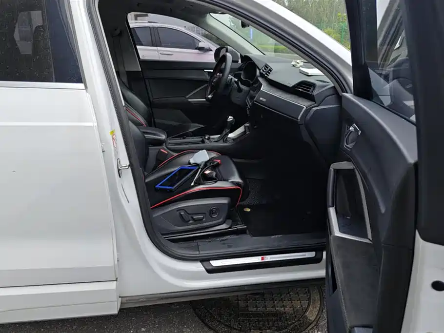 Audi Q3 Audi Q3