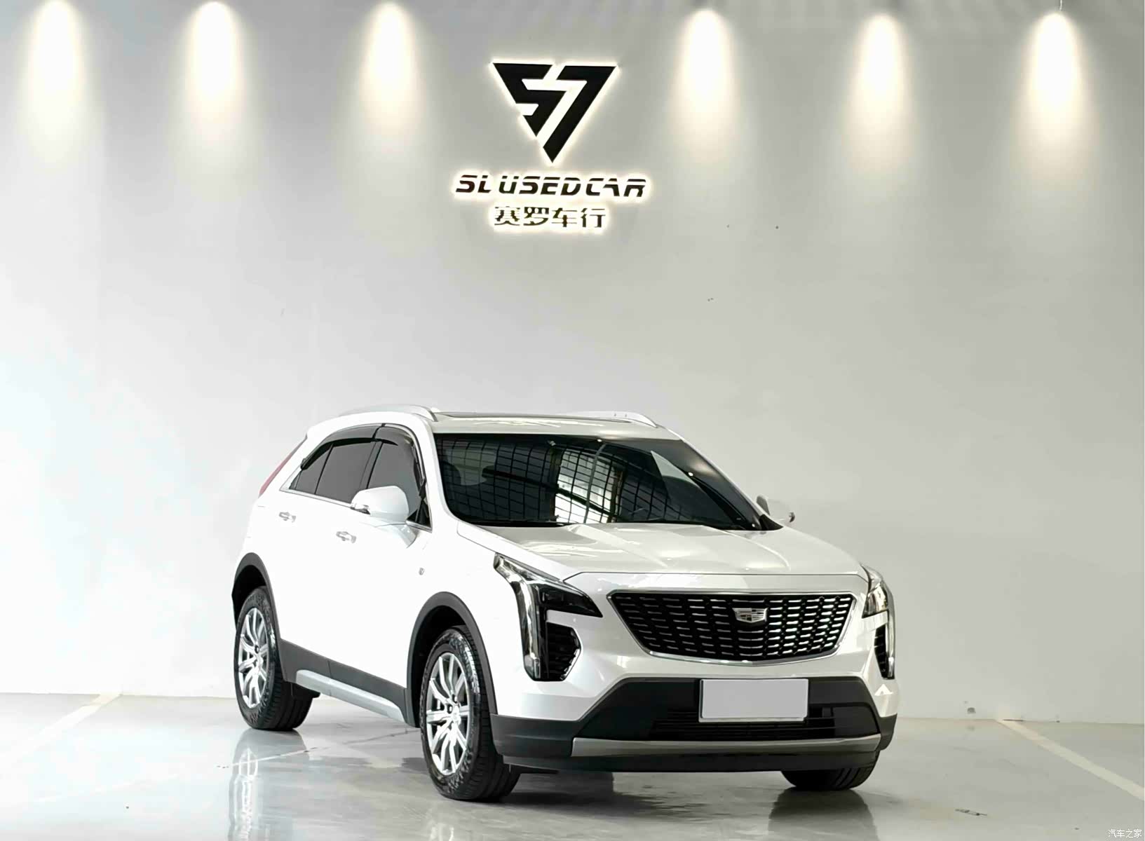 Cadillac XT4, 2021 3