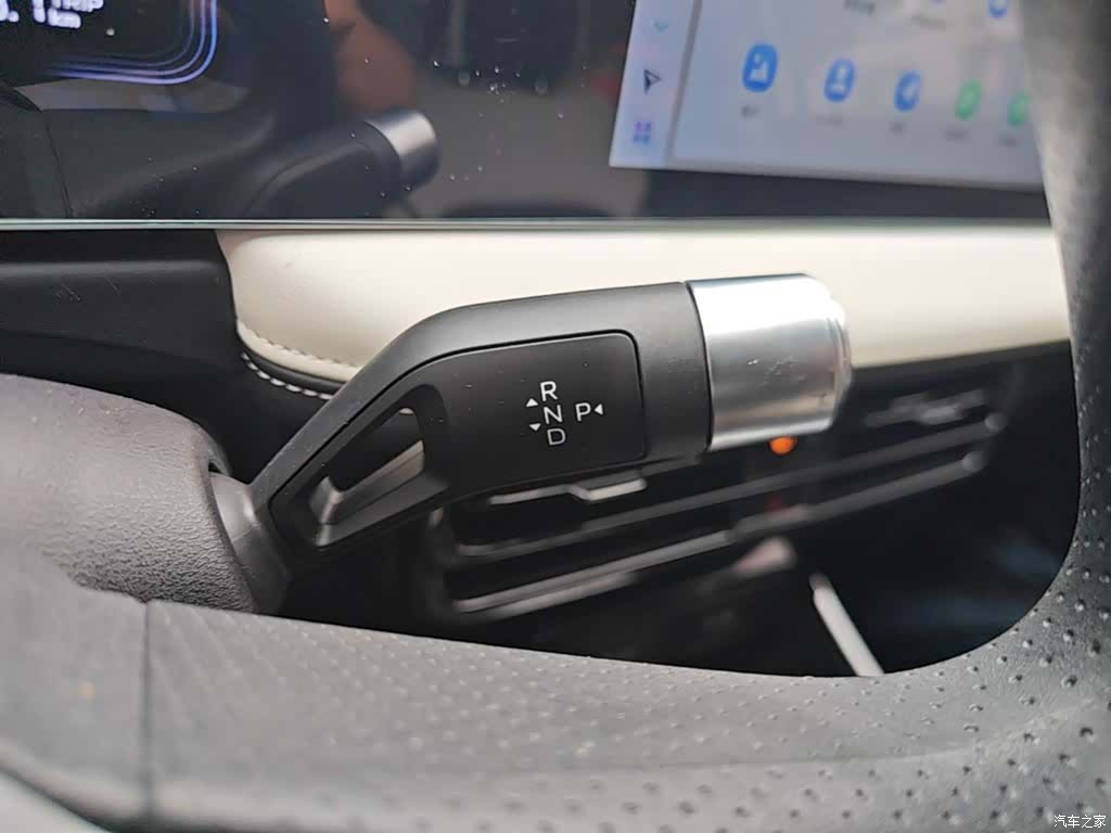 Geely E, 2024 14