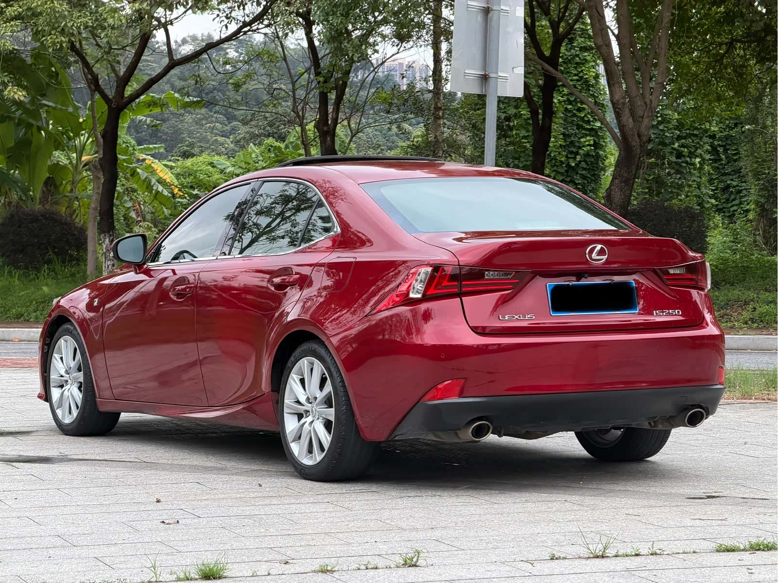 Lexus IS, 2014 7