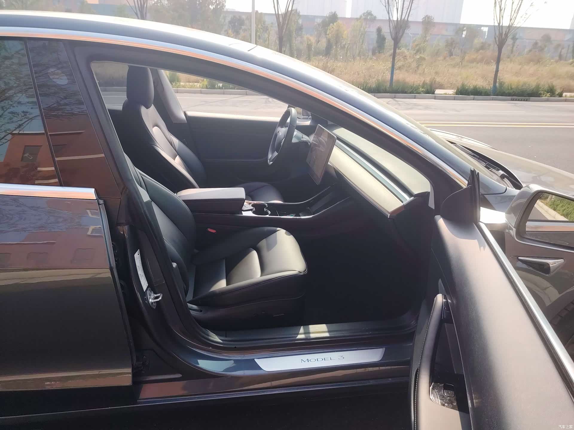 Tesla Model 3, 2020 17