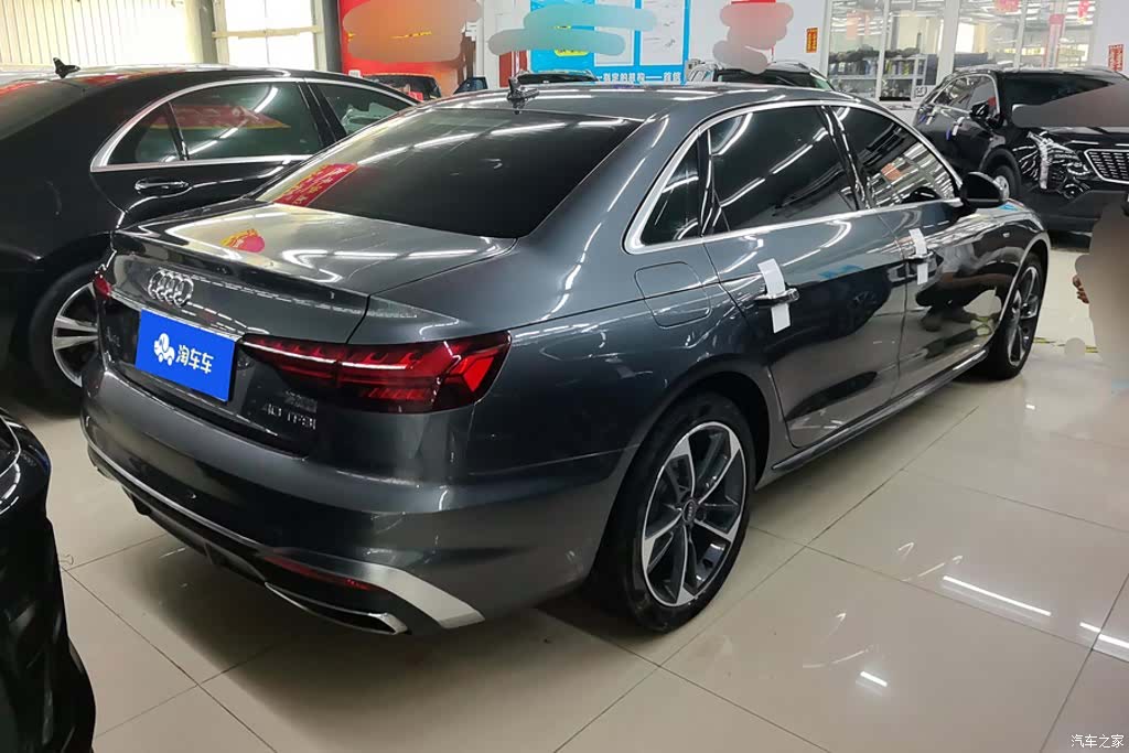 Audi A4L, 2022 3