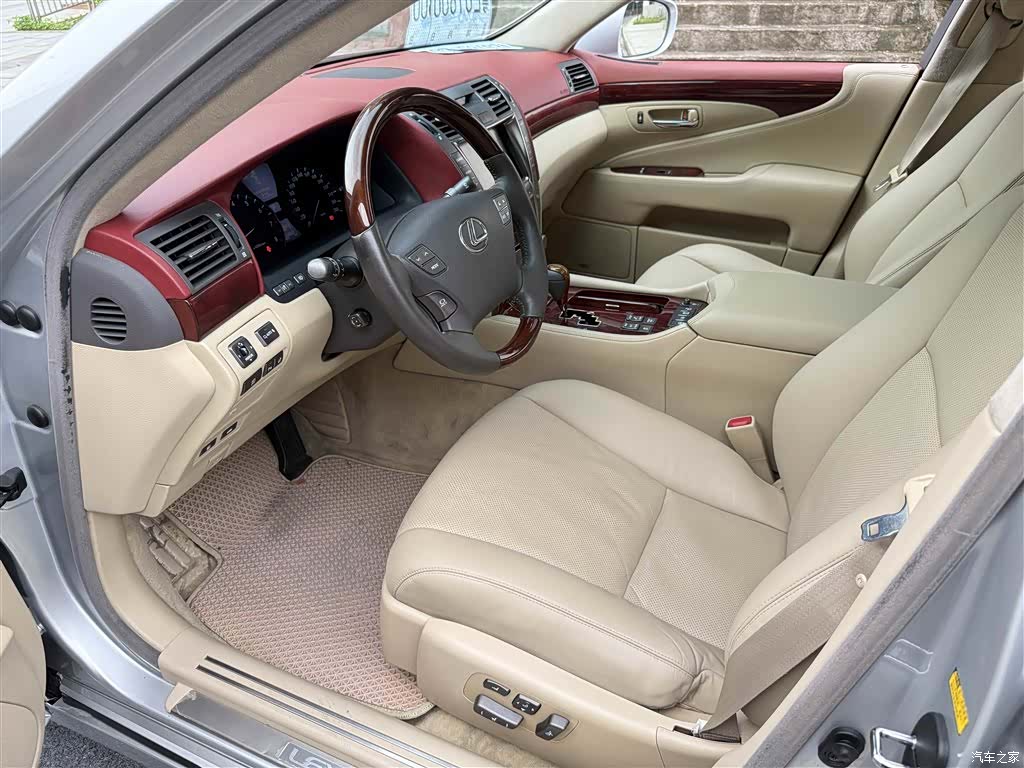 Lexus LS, 2008 15