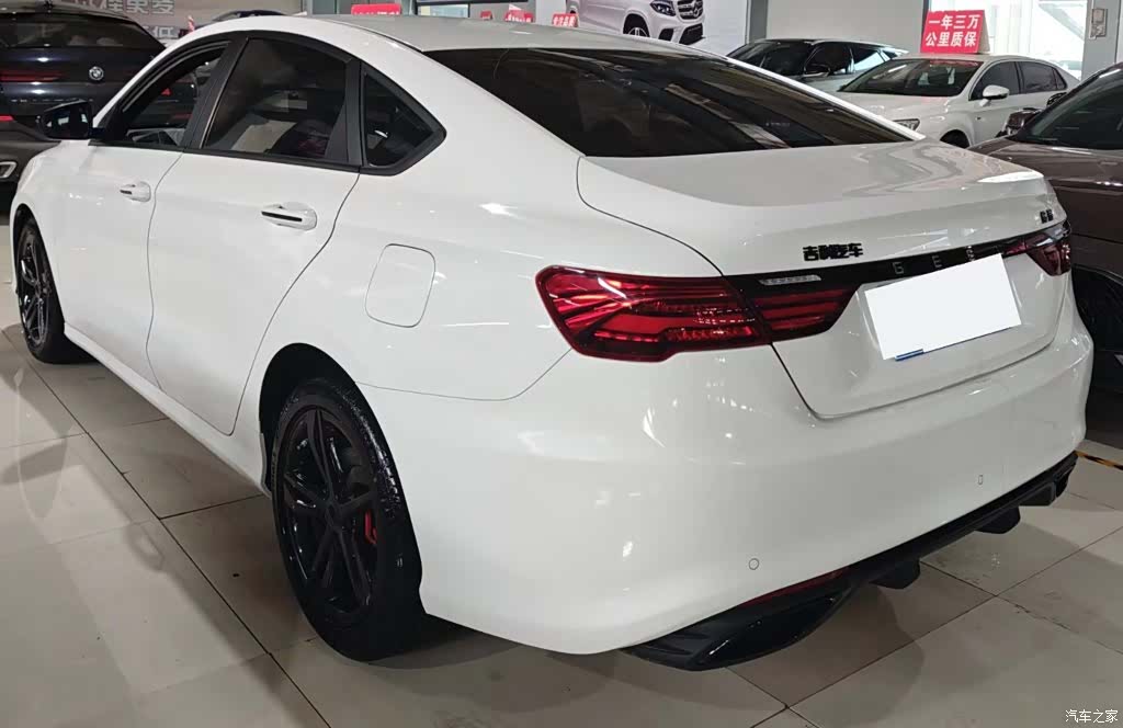 Geely Binray, 2022 9