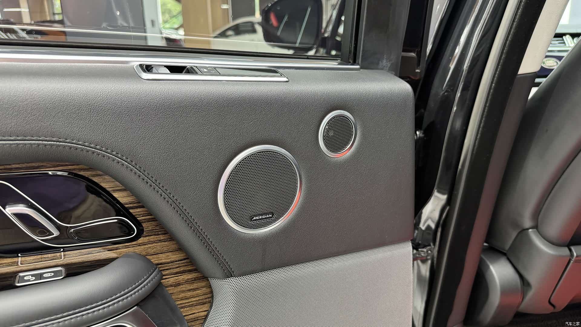 Land Rover Range Rover, 2019 11