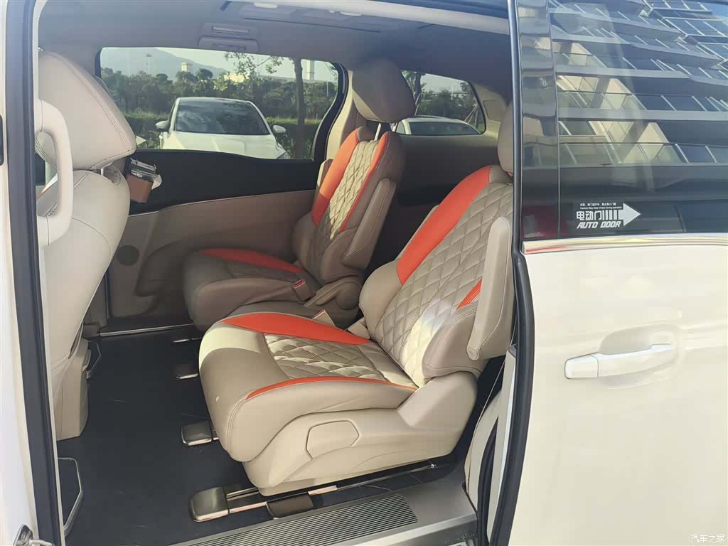 Buick GL8, 2023 7