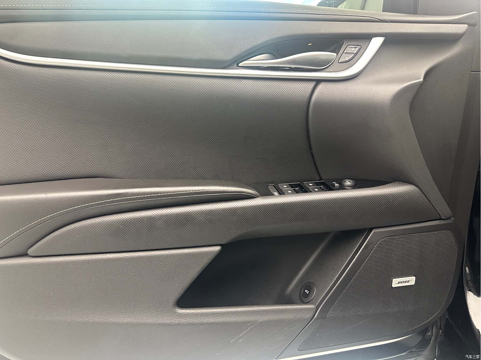 Cadillac XTS, 2019 21