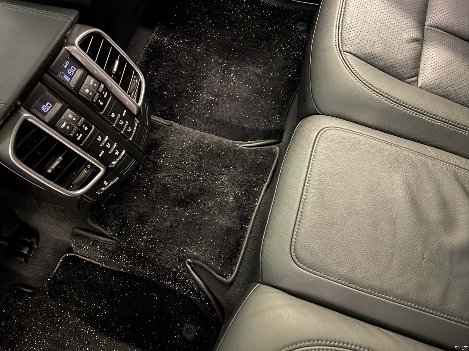 Porsche Cayenne, 2016 41