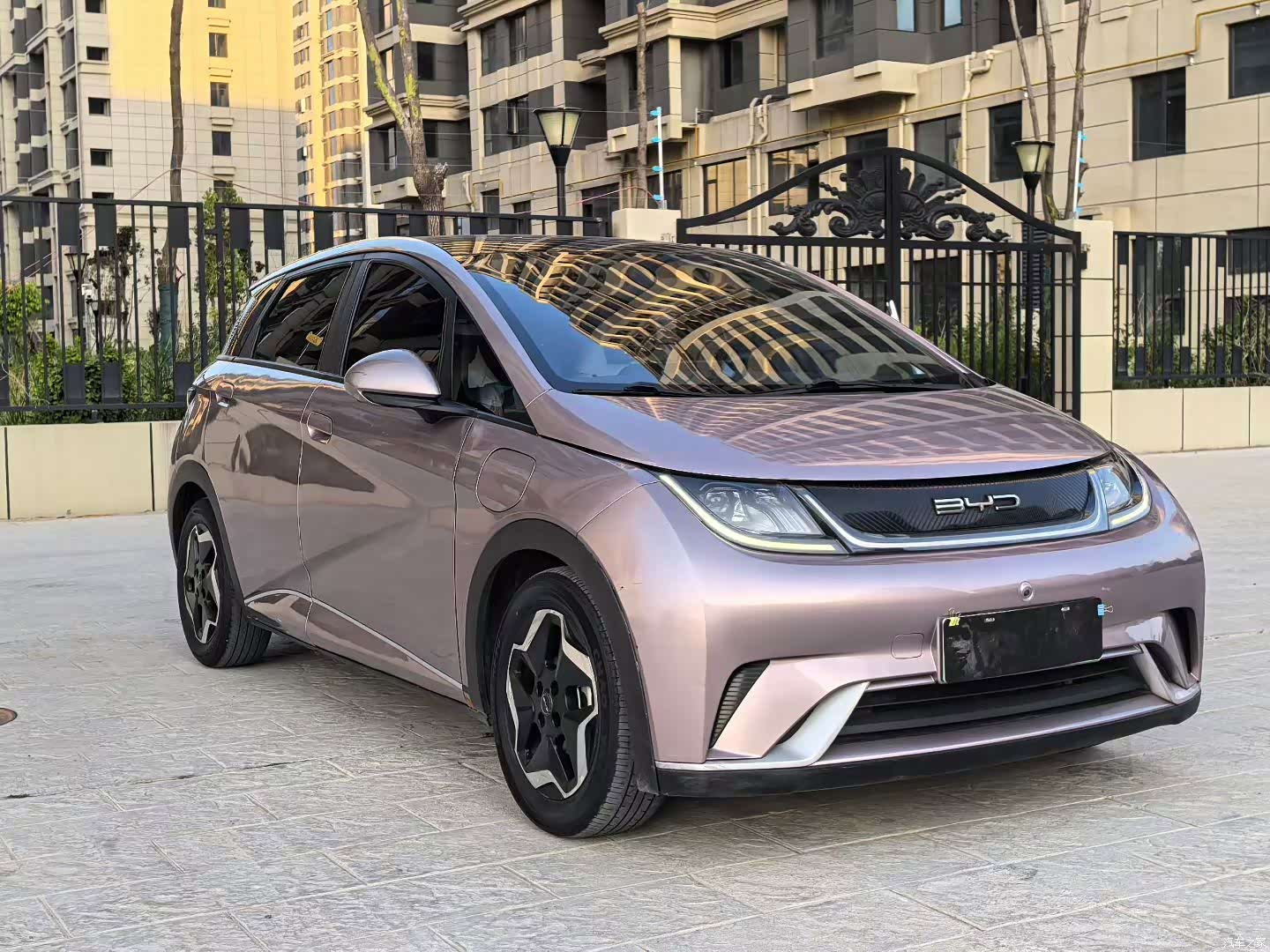 BYD Dolphin, 2022 3