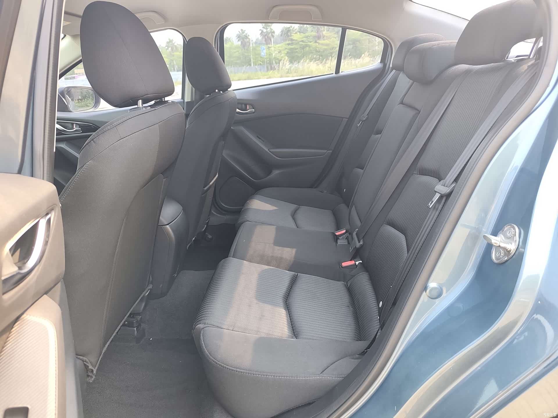 Mazda Mazda3, 2016 13