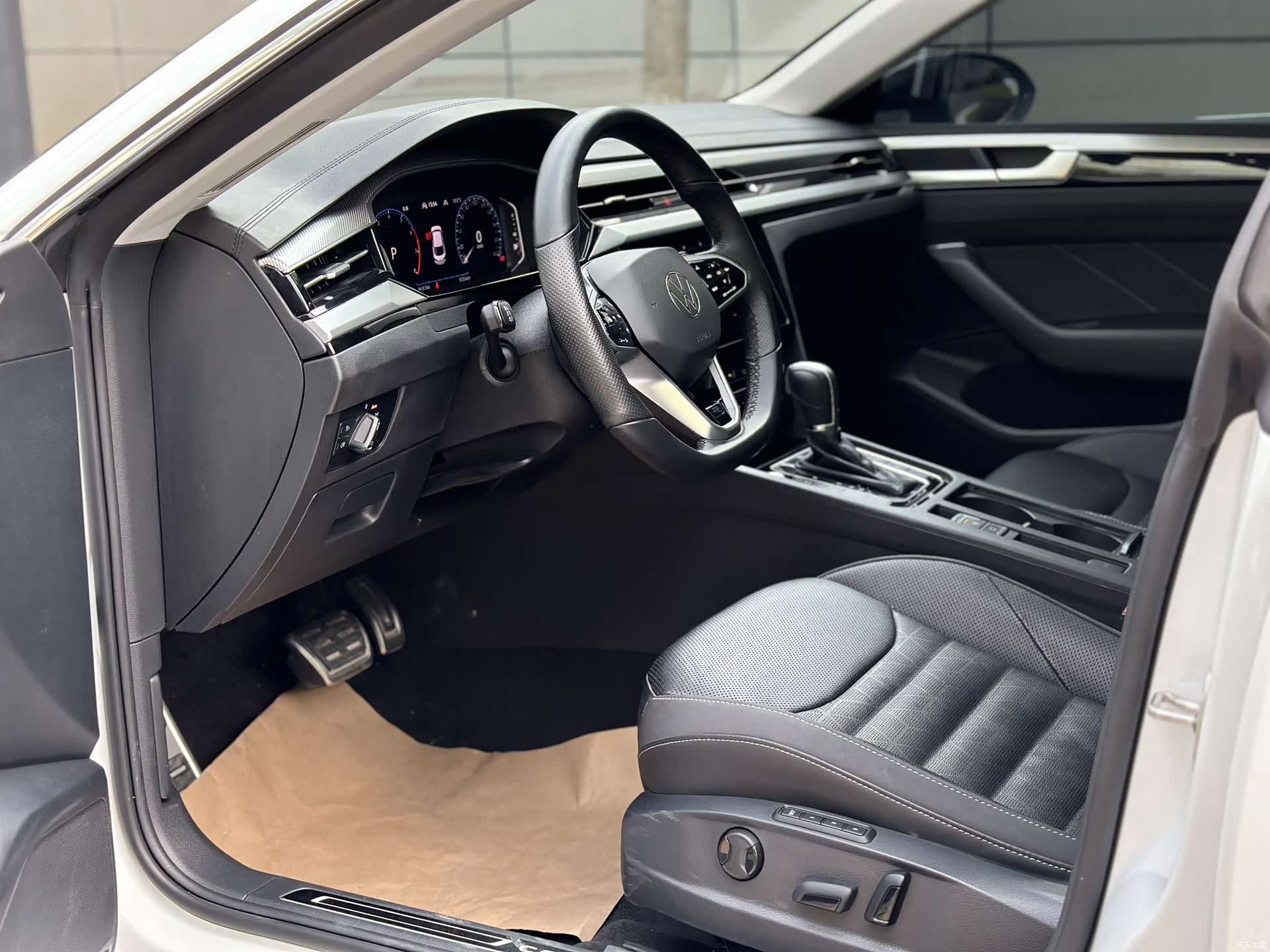 Volkswagen CC, 2021 8