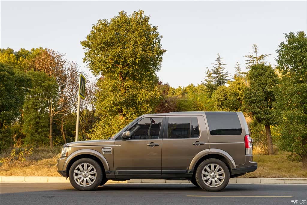 Land Rover Discovery, 2012 7