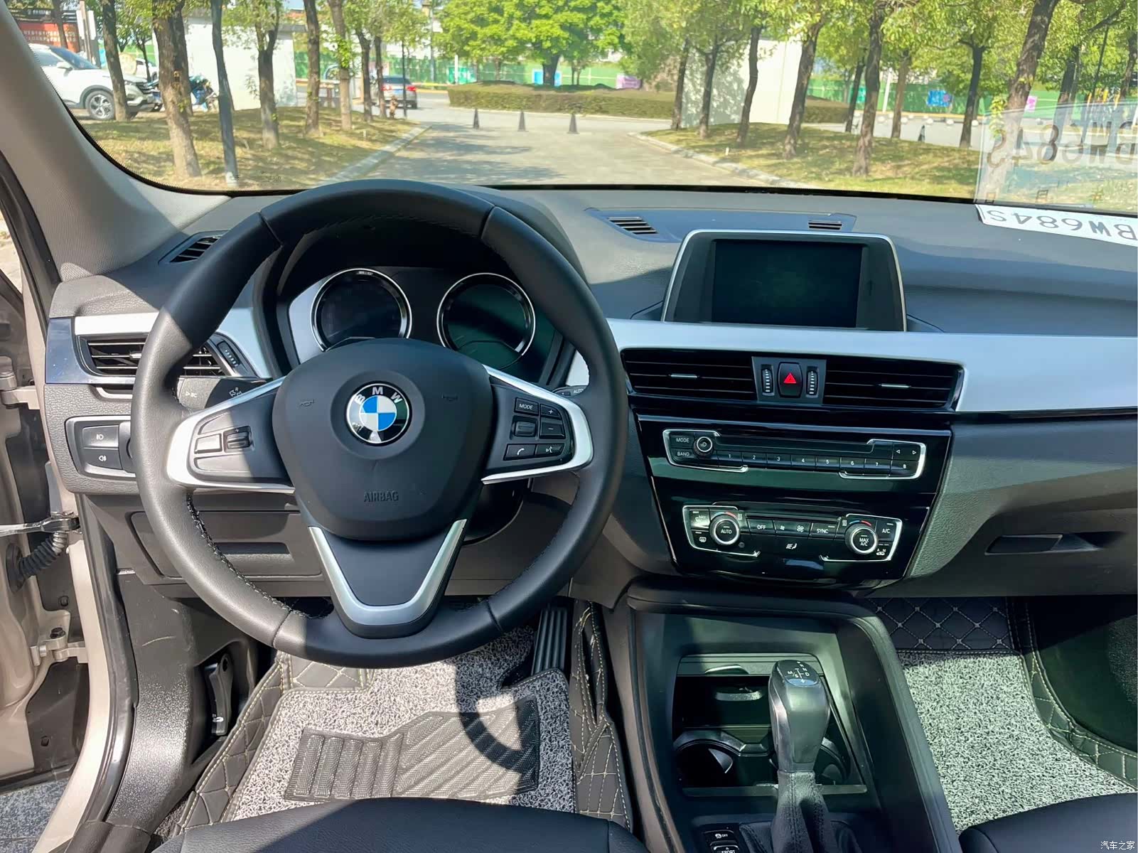 BMW X1, 2019 6