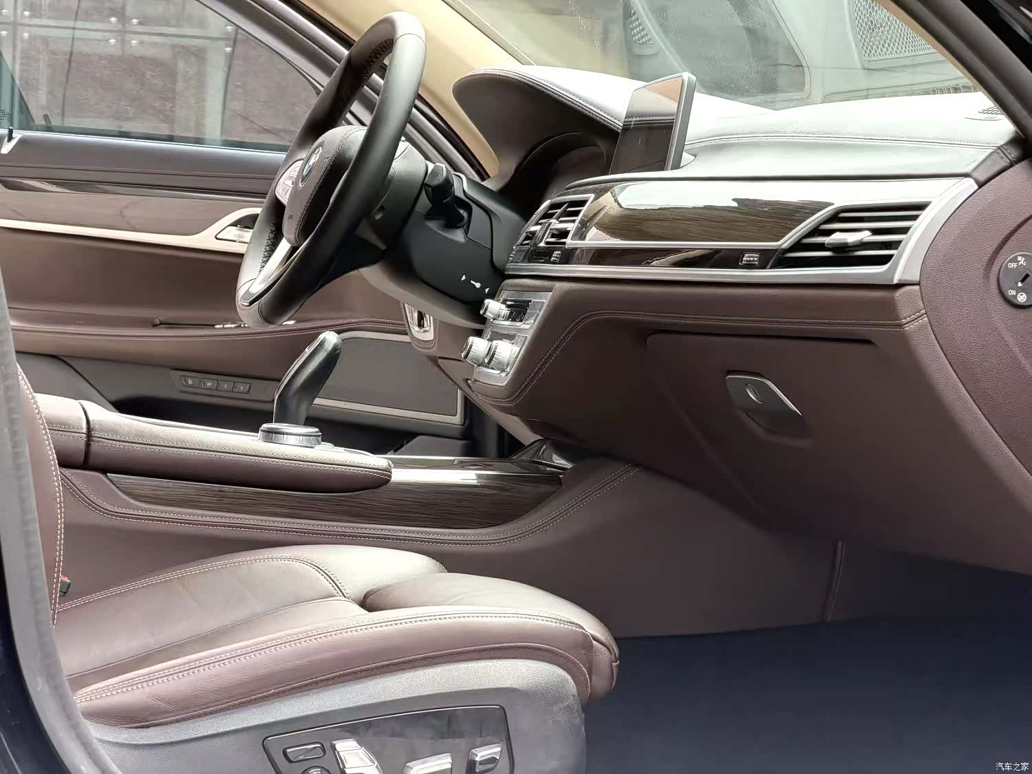 BMW 7 Series, 2019 10