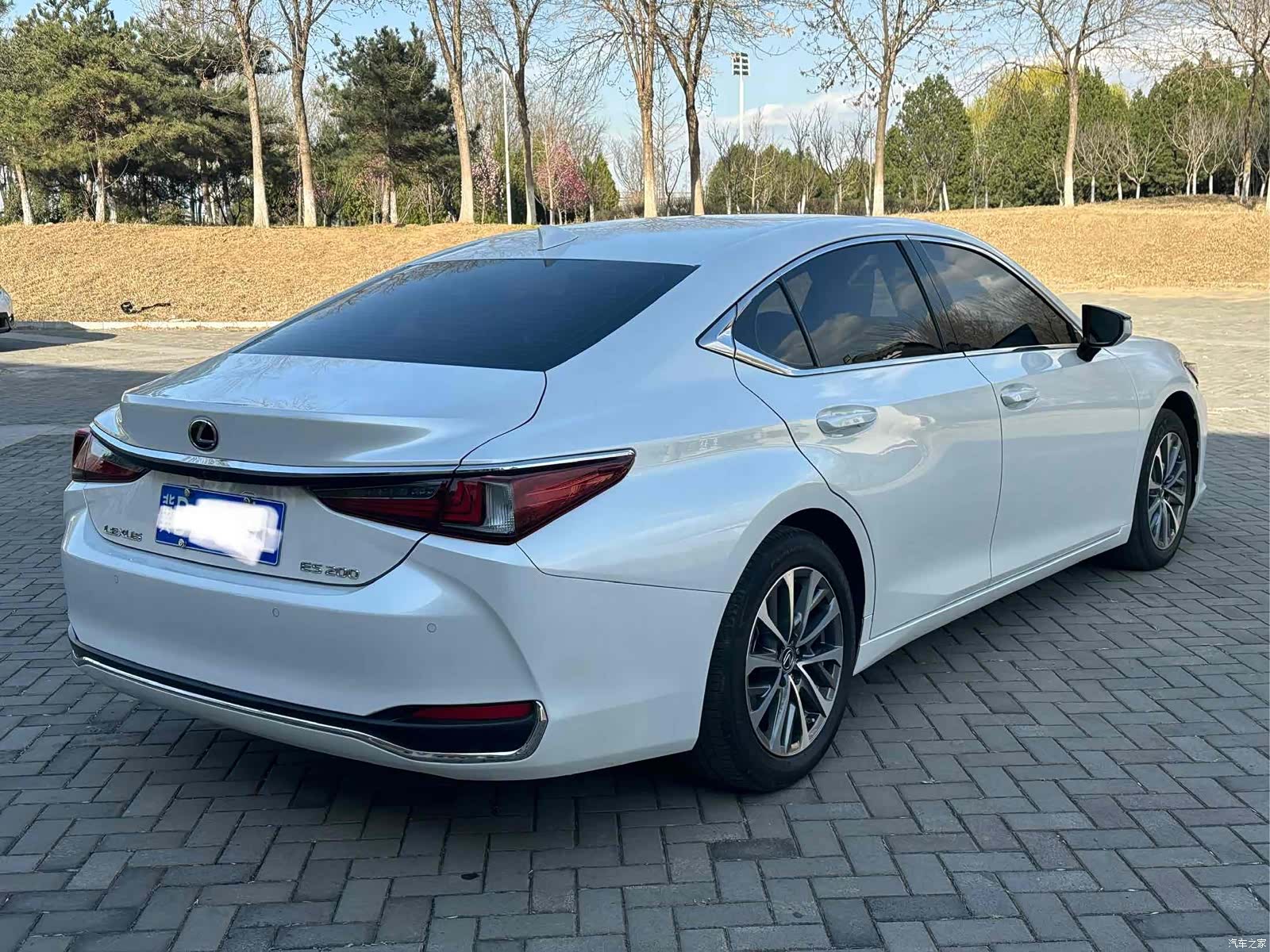 Lexus ES, 2024 6