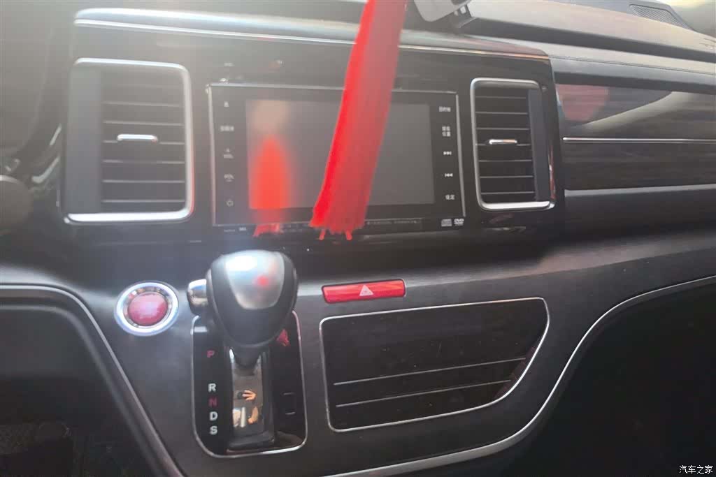 Honda Elysion, 2017 13