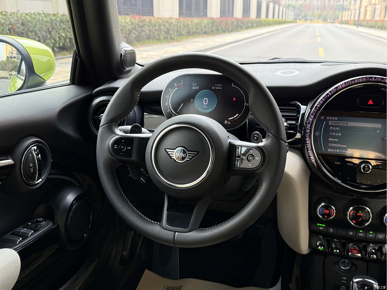 Mini Cooper, 2024 16