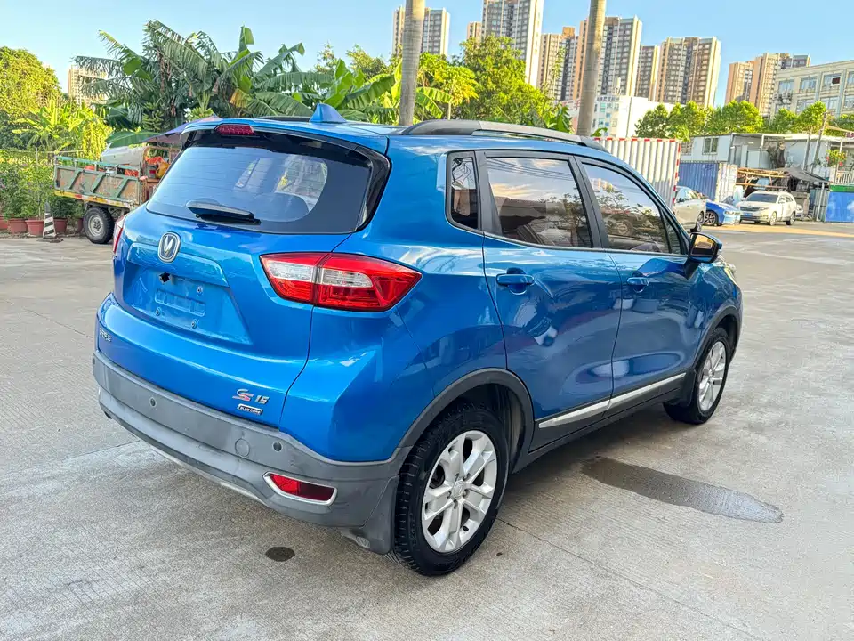 Changan CS15