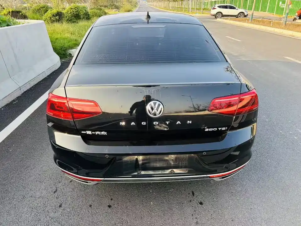 Volkswagen Magotan