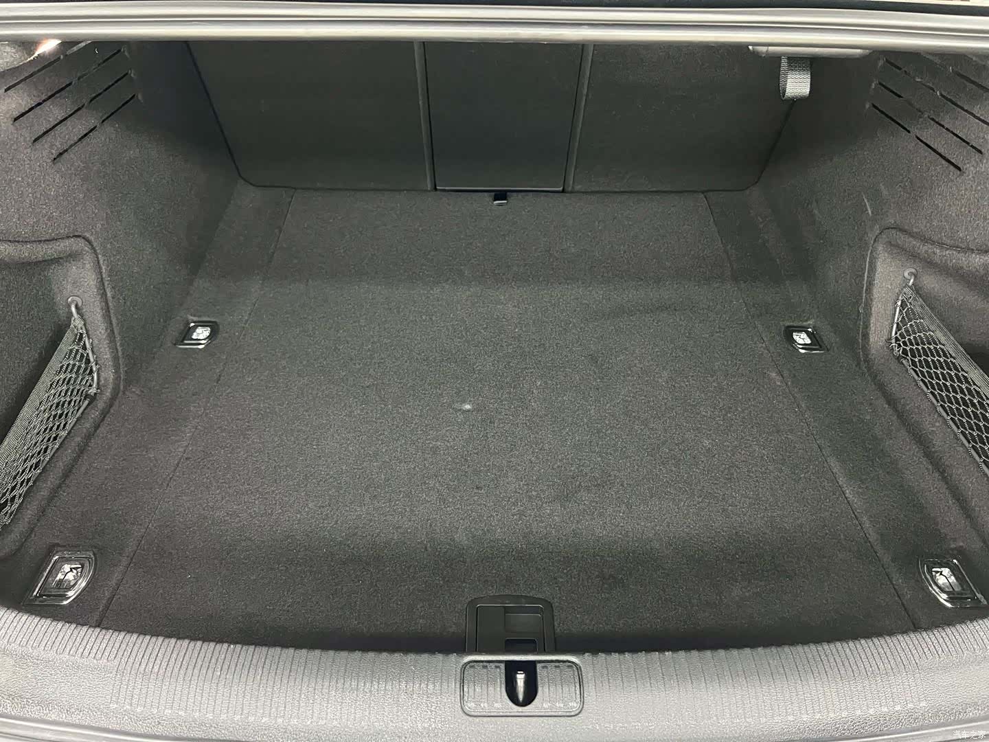 Audi A4L, 2023 26