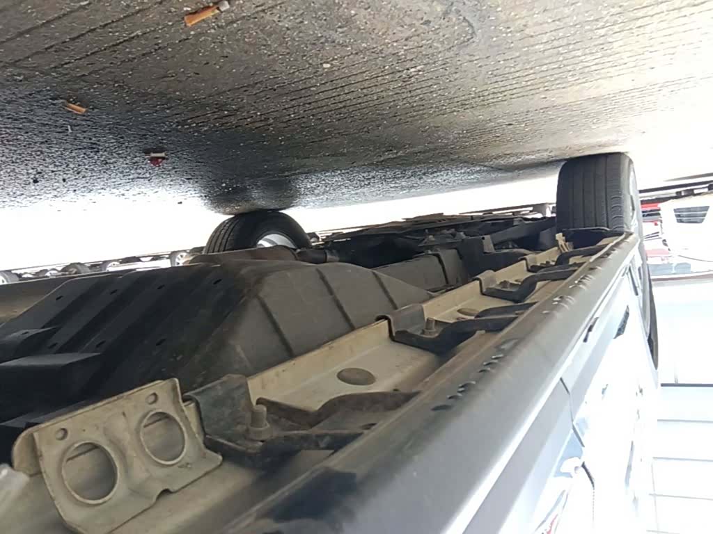 DongFeng AX7, 2019 22