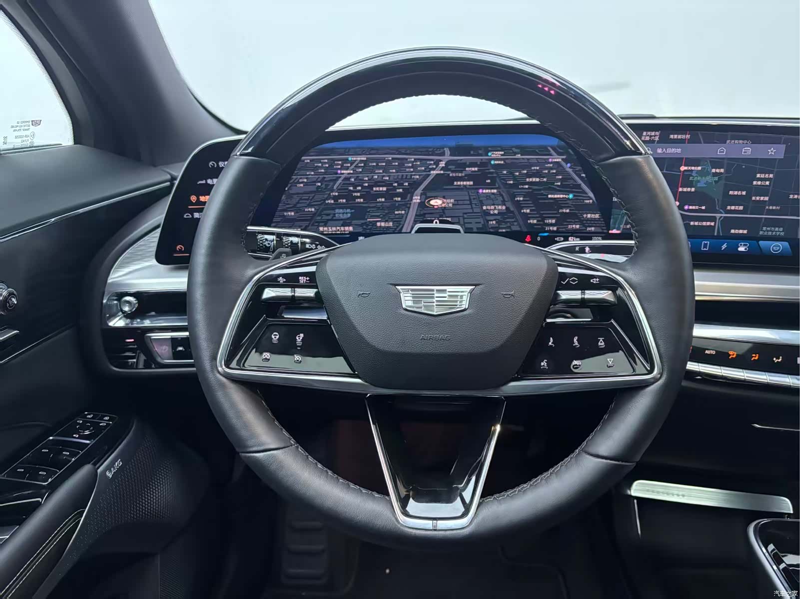 Cadillac IQ, 2025 все фото