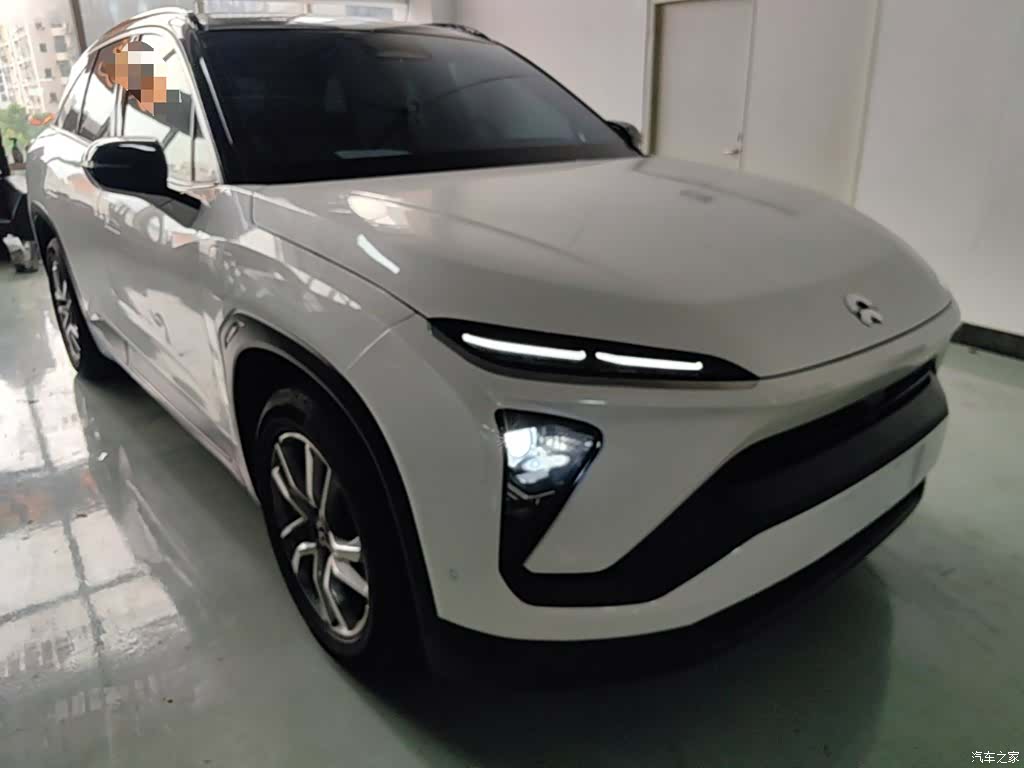 NIO ES6, 2022 4