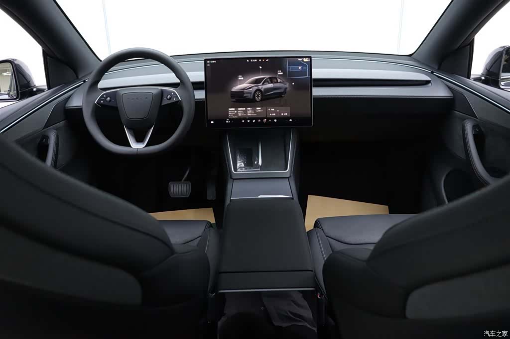 Tesla Model Y, 2026 21
